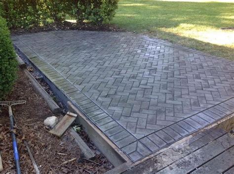 Powder release is used with stampable overlays, stamped concrete and wall stamp mixes. Pin on Paragon Services Decorative Concrete