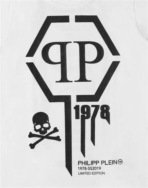Download the philipp plein logo for free in png or eps vector formats. T-shirt Round Neck SS Philipp Plein TM | Philipp Plein Junior