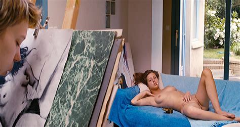 Adele Exarchopoulos Pussy In Blue Is The Warmest Color