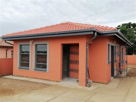 3 Bedroom House For Sale In Mabopane P24 110770296