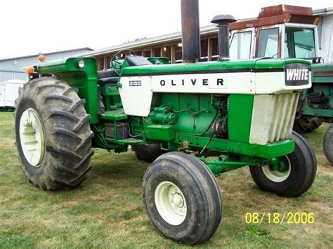 Oliver 2155 Tractors Vintage Tractors Oliver Tractors
