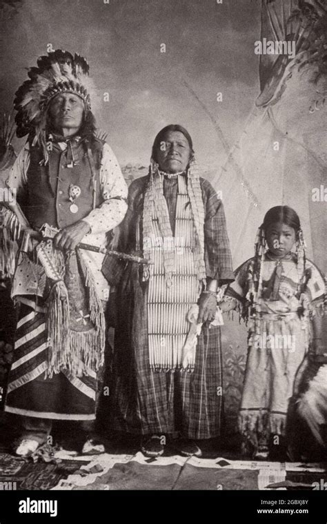 1890s Proud Native American Indian Man Chief Long Hand Of The Southern