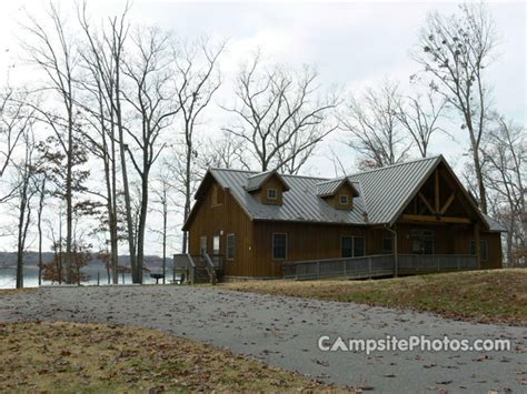Operated by the state of virginia, occoneechee state park facilities include cabins, campsites, an equestrian campground, picnic shelters, an amphitheater, a playground, boat ramps, and a private concession offering boat rentals and snacks. Occoneechee State Park - Campsite Photos, Info & Reservations