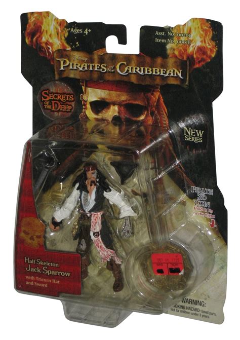 Pirates Of The Caribbean Dead Mans Chest Half Skeleton Jack Sparrow Zizzle Figure