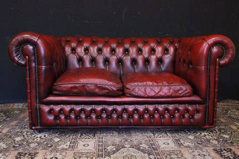 Divano a due posti divano da cucina divano letto. Divano Chesterfield club due posti in pelle rosso bordeaux (865) - Divani originali Chesterfield ...
