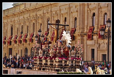 ImÁgenes De La Hermandad Del Cerro Del Águila En La Semana Santa De