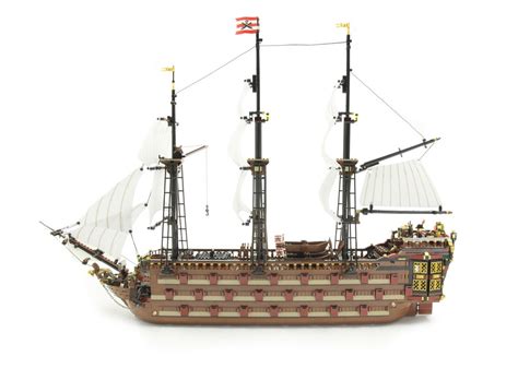 Img1941 The Biggest Lego Pirate Ship Side View Cannons Flickr
