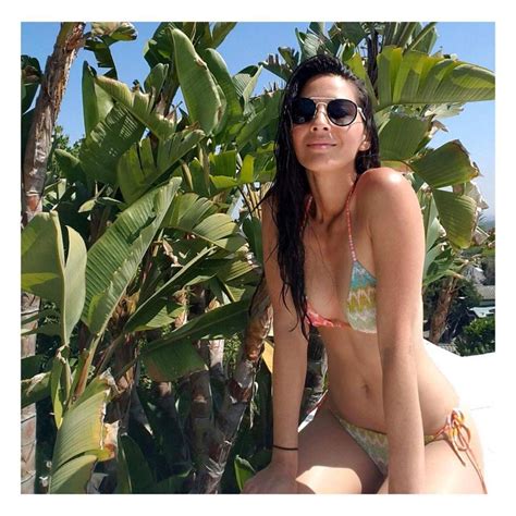 Olivia Munn in Bikini â Instagram Pics 1 luvcelebs