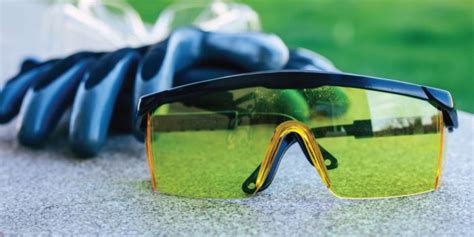 5 characteristics of the best safety glasses safety gear pro