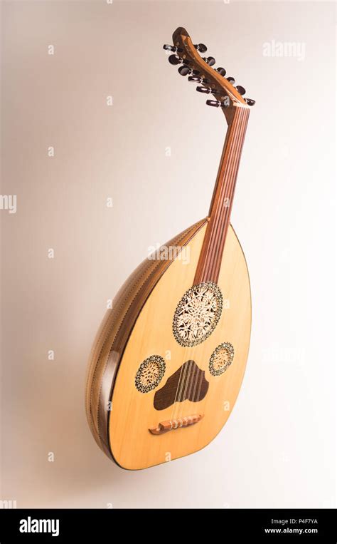 Oud Arabic Music Instrument Stock Photo Alamy