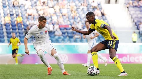 Trong đó, những chú đại. Video Highlight Thụy Điển vs Slovakia, bảng E EURO 2021