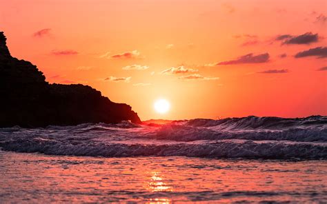 2880x1800 Waves Ocean Sunset 4k Macbook Pro Retina Hd 4k Wallpapers