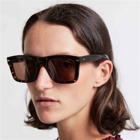 Karen Walker Deep Freeze Shop Karen Walker Sunglasses Online Che