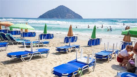 Paradise Beach Thassos Ghid Turistic Grecia