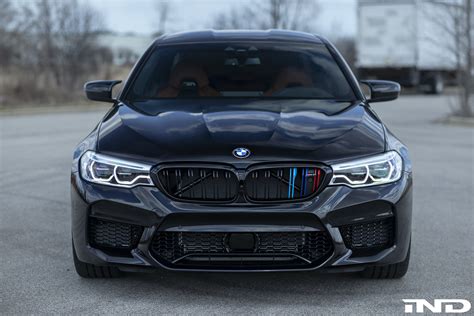 Engineered for real adventures in real time. IND | BMW M Performance F90 M5 Front Grille Set