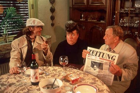 The governor offers the prisoner his freedom in exchange for retrieving the runaway. Bild von 00 Schneider - Jagd auf Nihil Baxter - Bild 1 auf ...