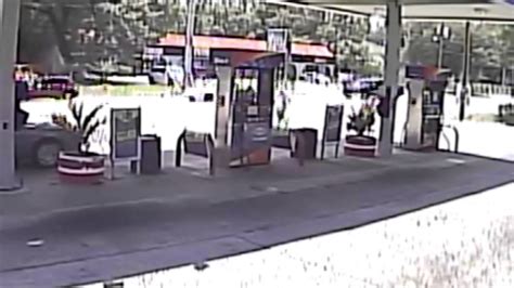 Detectives Searching For Car Jacking Suspects Youtube