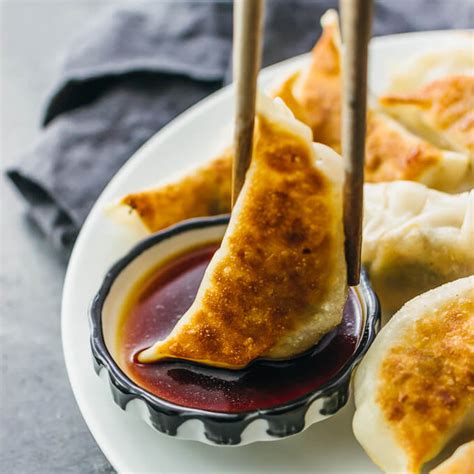 Pan Fried Chinese Dumplings Recipe Savory Tooth Recipes Easy