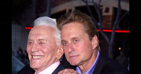 Michael Douglas Et Son Père La Légende Hollywoodienne Kirk Douglas