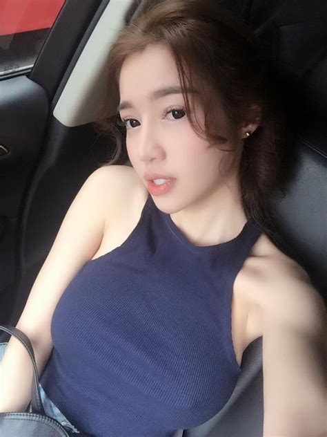 Elly Trần Hot Photos And Sexy Pictures