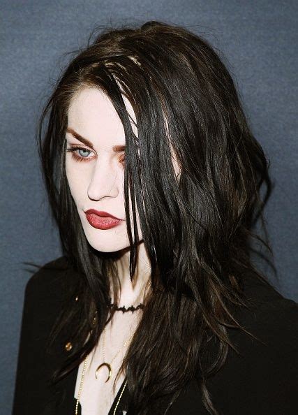 Maybe you would like to learn more about one of these? Frances Bean Cobain | Frances bean cobain, Dark hair, Hair ...