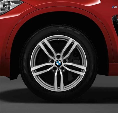 Gallery of 15 high resolution images and press release information. BMW X6, M light-alloy wheels, double-spoke 623 M | BMW M ...