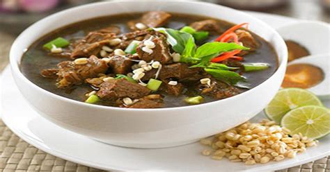 Rawon yang berupa kuah dengan. RESEP NENEK: Besok Sahur Pakai Apa Ya? Kalau Punya Daging ...