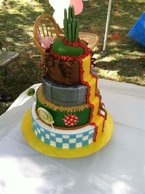 Wizard Of Oz Cake I Made For A Little Girls First Bday I Found A