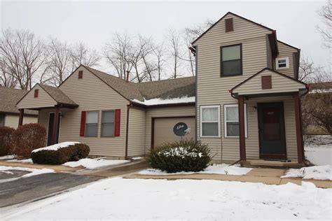 Logan Ridge Townhouses Apartments Logansport In 46947