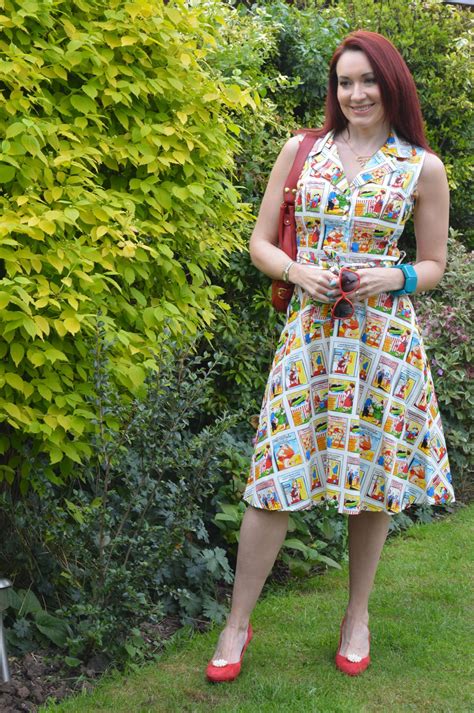 British Retro Saucy Postcard Dress Style With A Smile Link Up