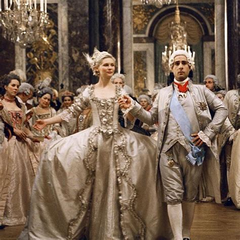 Ausgefallenes brautkleid hochzeitskleid rokoko in nordrhein. Fashion Flashback: The History of Wedding Dresses | slice.ca