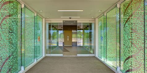 Interior Starphire Glass Vitro Architectural Glass