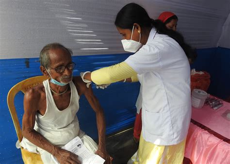असम में 220 केवी सलाकाटी सबस्टेशन के पास चिकित्सा स्वास्थ्य जांच और