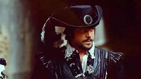 Oliver Reed As Athos