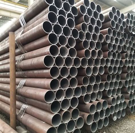 Astm Aisi Jis Wedled Steel Hot Rolled Round Tube China Hr