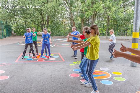 Instructivo es un adjetivo que se emplea para calificar a aquello que permite instruir: Juegos patio colegio (5) - Imagenes Educativas