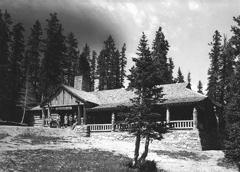 Cedar Breaks Historic Lodge - Cedar Breaks National Monument (U.S. National Park Service)