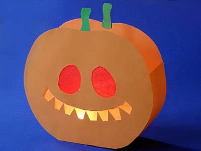 Aus tonpapier kürbisse basteln mit vorlage. Einen Kürbis basteln zu Halloween | Basteln & Gestalten