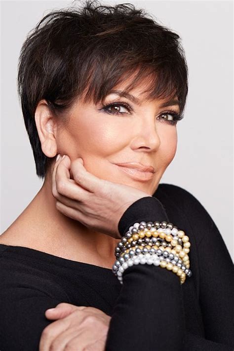 25 Photos Of Kris Jenner Hairstyle Hairstyle Catalog