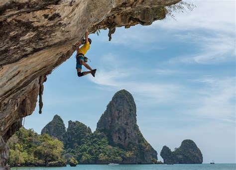 Rock Climbing In Hawaii Top Rope Sport Climbing And Bouldering