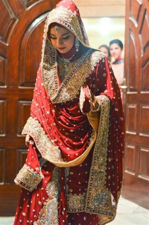 red saree | Bridal outfits, Indian bridal, Pakistani bridal dresses