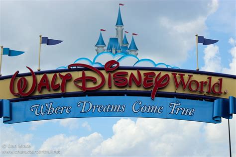 Walt Disney World At Disney Character Central