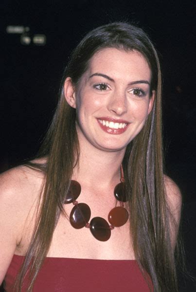 July 16 Sex And The City Premiere Mq 009 Anne Hathaway Fan