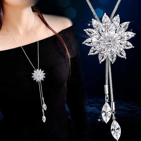 Fashion Women Crystal Rhinestone Snowflake Pendant Long Sweater Chain
