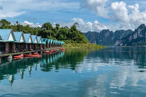 Guide To Khao Sok Floating Bungalows Cheow Lan Lake Lets Venture Out