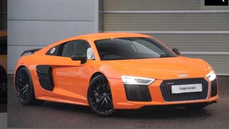 Audi R8 Orange