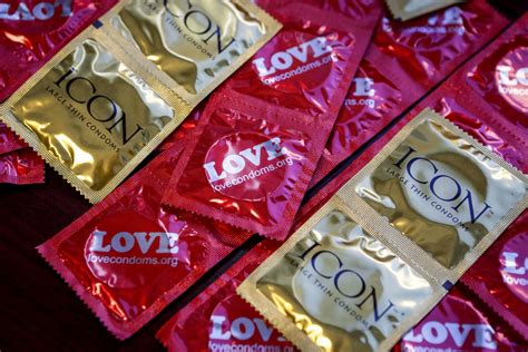 A Third Of U S Men Use Condoms But Not Every Time Nbc News Free Hot