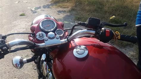 * electra have a same engine which is in classic 350 * it comes with a 349cc engine which produces 19.8 bhp power and 28nm torque. Royal Enfield Electra 350 - YouTube