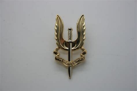 Rhodesian Rhodesia Special Air Service Sas Cap Beret Badge Excellent