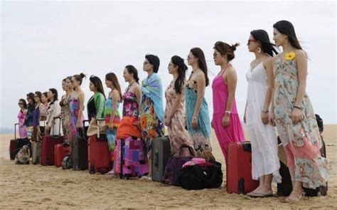 Chinese Female Bodyguards Training On Beach In Swimsuits Chinasmack